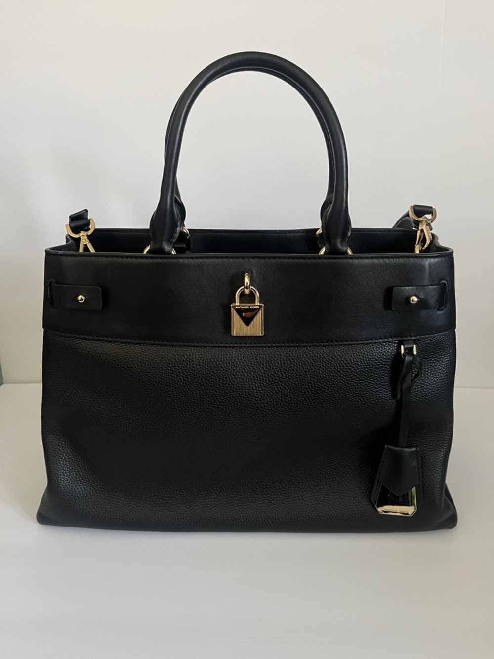 Michael Kors Gramercy Large Bag in Pebbled Leather- Black with Gold-Toned Detail